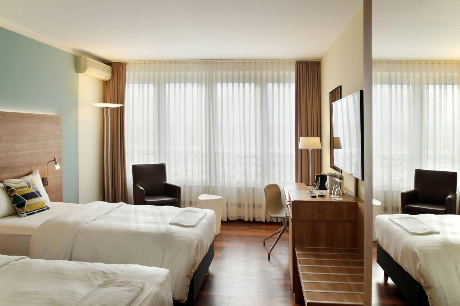 Courtyard by Marriott Dresden — photo 7